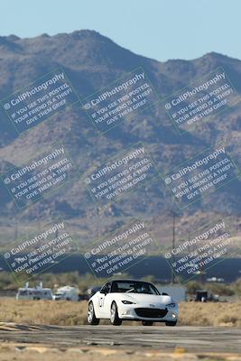 media/Nov-23-2025-Speed Ventures (Sun) [[88f20b6e61]]/6-Yellow Group/Session 1 (Turns 16 and 17 Exit)/